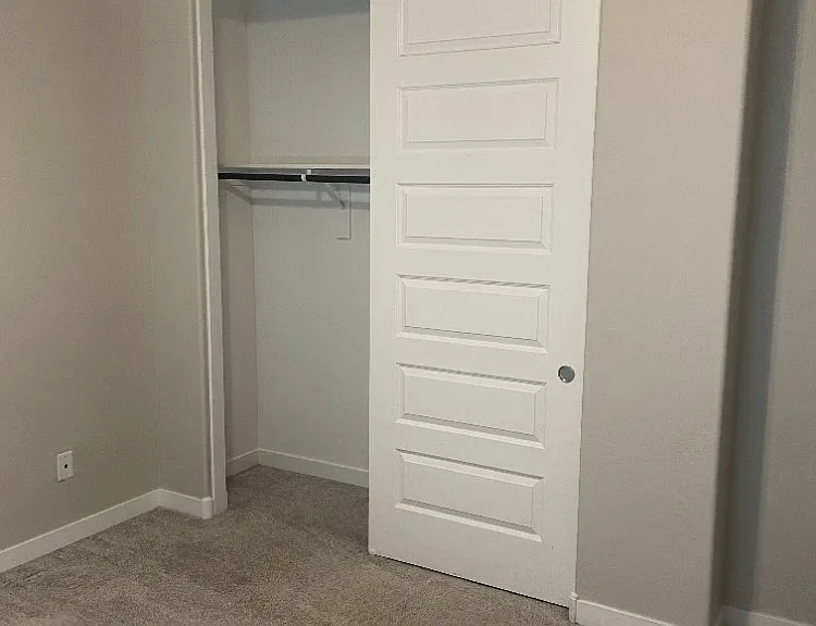 16820 W Echo Ln — Photo 22