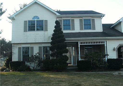 1st image of 57160 Pine View Dr