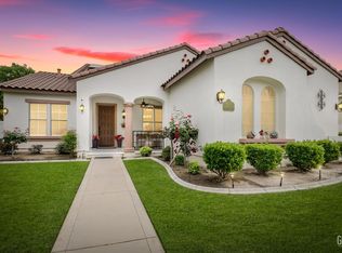 12410 Parkerhill Dr, Bakersfield, CA 93311