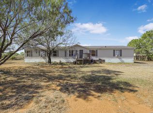 381 Bluefield, Pleasanton, TX 78064