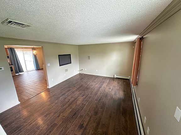 5th image of 30 Ely Rd #2