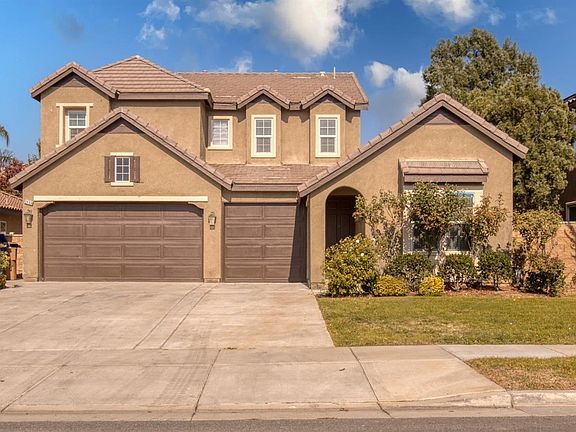2nd image of 9808 Oporto Way