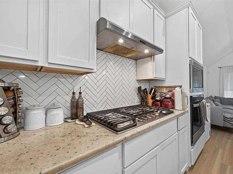 1330 Vinter Meadows Ln — Photo 10
