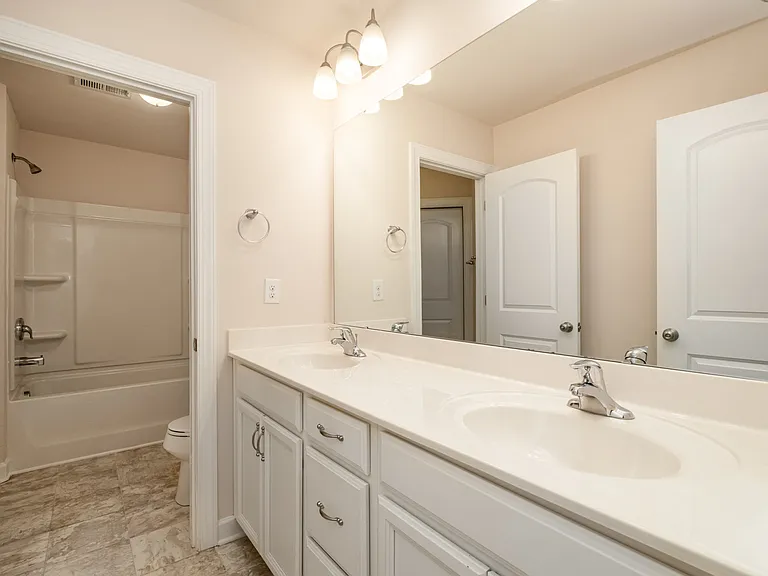 9320 Glenburn Ln — Photo 24