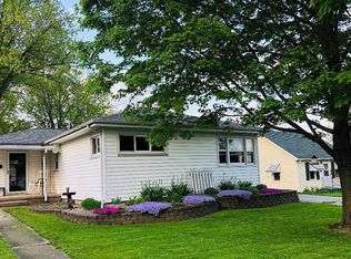 1225 3rd St, Lacon, IL 61540