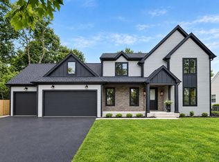 310 N Nottingham Ave, Glenview, IL 60025