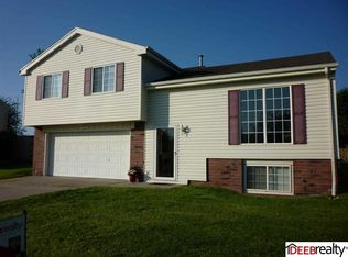 3421 N Wilhelminia Dr, Bellevue, NE 68123