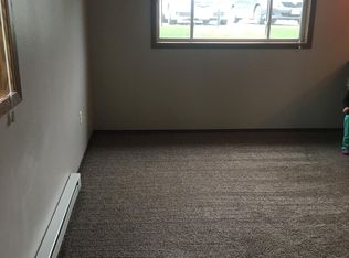 208 E 8th St APT 2, Volga, SD 57071