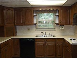 3rd image of 4931 Wildoak Ct