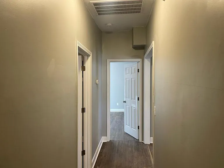 247 Woods St — Photo 2