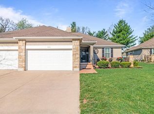 4116 SW Minnesota Dr, Lees Summit, MO 64082