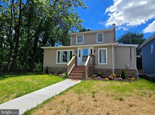 261 Arundel Rd, Pasadena, MD 21122
