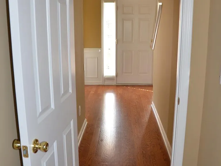 5111 Wellsley Bnd — Photo 10