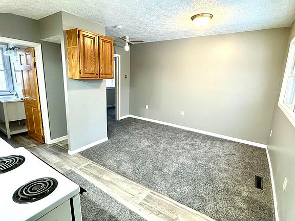 5th image of 46 Grove St
