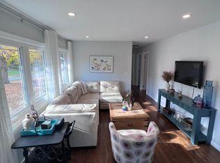 12 Knollwood Dr #1, Clinton, CT 06413