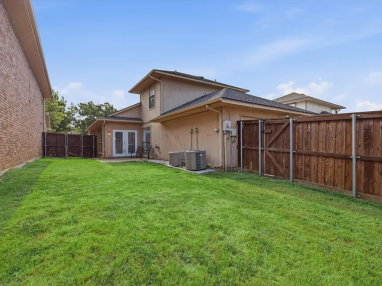 2909 Menlo Park Ln — Photo 30