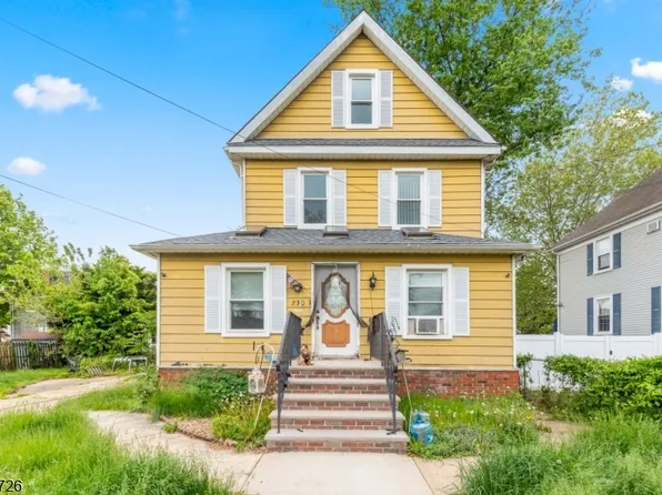 230 Aldene Rd, Roselle Boro, NJ 07203