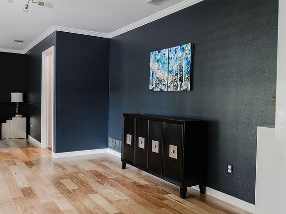 3rd image of 3257 Brookhaven Club Dr