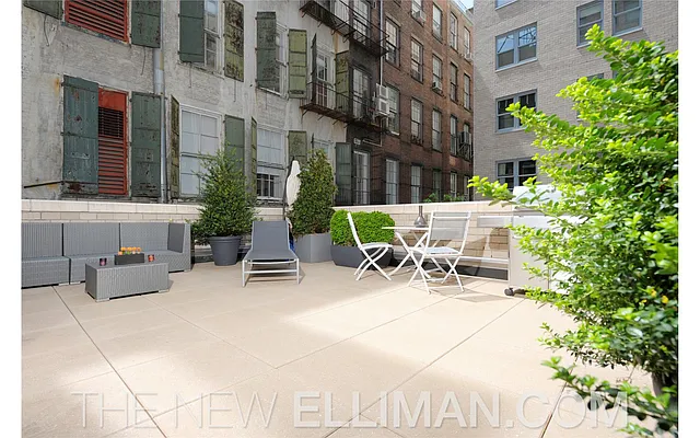 Rented by Douglas Elliman | media 19