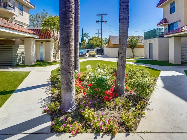 4040-4060 S Hoover St