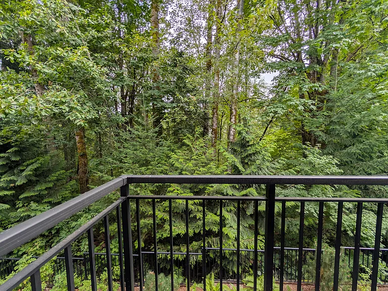 2203 NW Moraine Pl — Photo 8