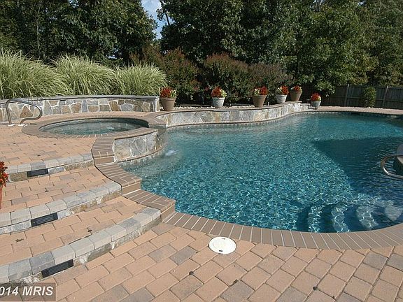 5th image of 22506 Forest Manor Dr