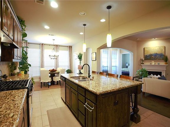 3rd image of 333 Enid Dr