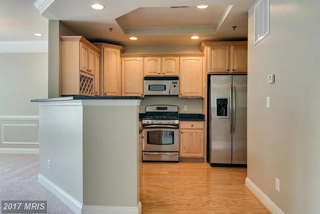 7144 Huntley Creek Place — Photo 4