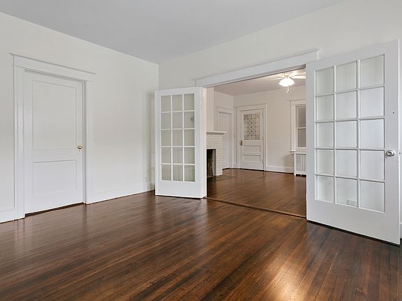 4th image of 17 Northfield Ave