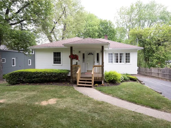 56 Onondaga St, Skaneateles, NY 13152