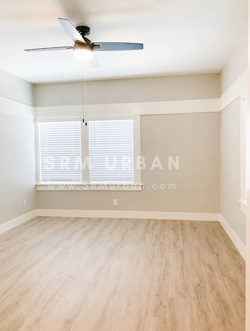 Studio, 340 sqft, $1,595 — Photo 4
