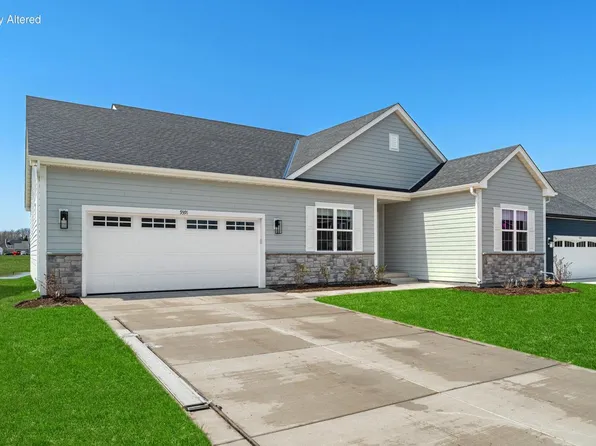 9391 South Parkside LANE, Franklin, WI 53132