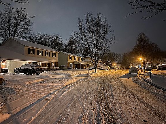 4th image of 11 Massey Dr