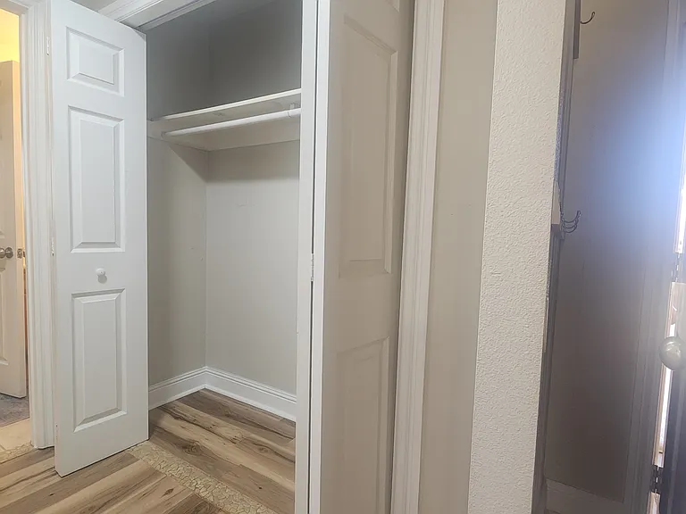 695 Sea Vale St — Photo 8