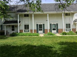 357 Wrexham Ln APT 102, Maumee, OH 43537