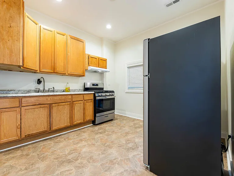 3827 W Flournoy St #1 — Photo 8