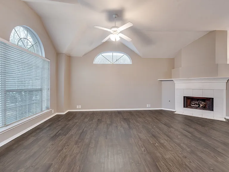 5909 Berkshire Rd — Photo 34