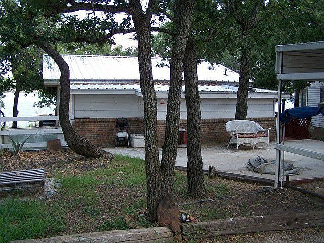 2nd image of 969 N Shore Dr