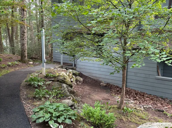282 Cliffside Drive #282, Torrington, CT 06790