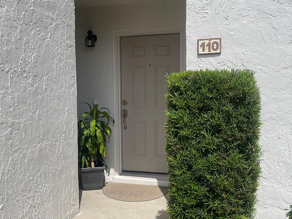 1st image of 110 Killarney Bay Ct