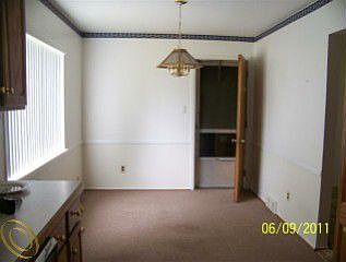 3rd image of 3544 Warringham Ave