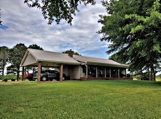 68 Craze Rd, Hartselle, AL 35640