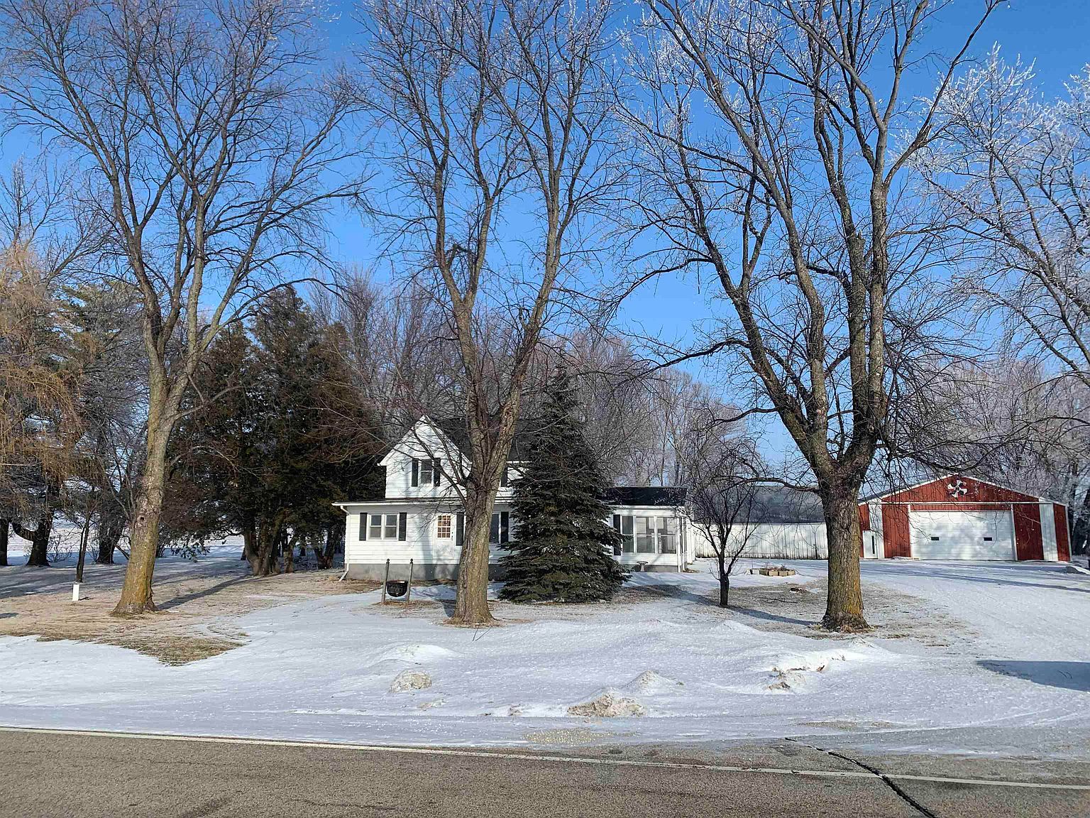 2269 260th St, Denver, IA 50622 Zillow