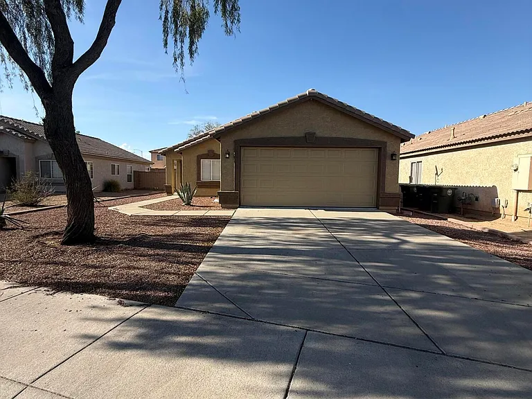 12622 W Corrine Dr — Photo 1
