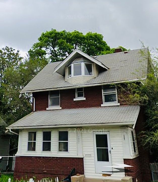 1st image of 1531 S 28th St