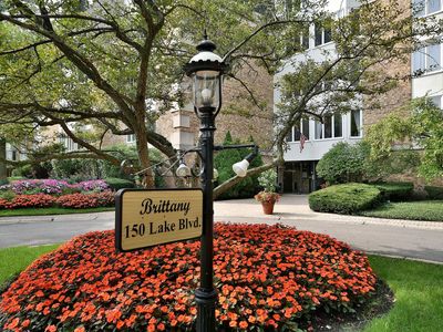 150 Lake Blvd APT 117, Buffalo Grove, IL, 60089