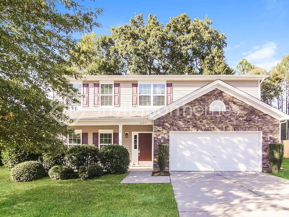 1709 Fern Hollow Trl