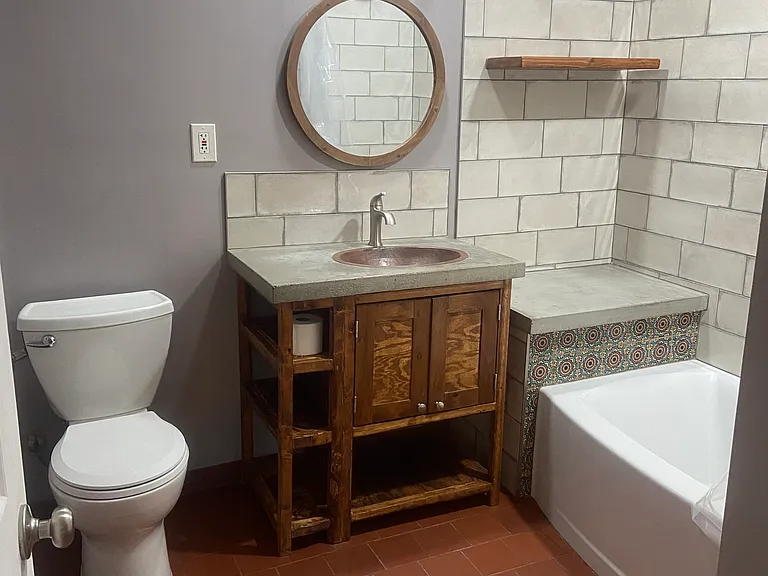 2509 SW C Ave — Photo 2