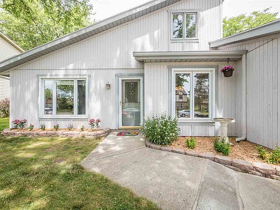 2nd image of 6133 Millhollow Ln