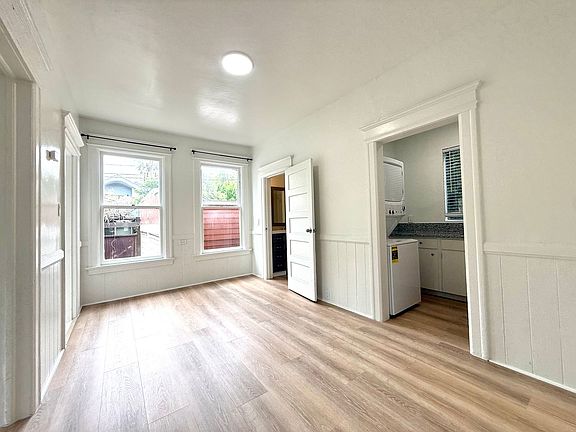 4th image of 710 E San Fernando St APT 2